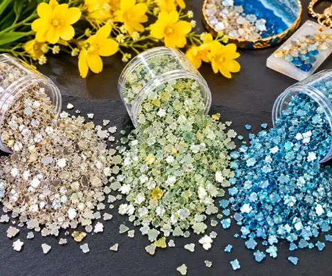 Resin Stones, Chips & Fillers