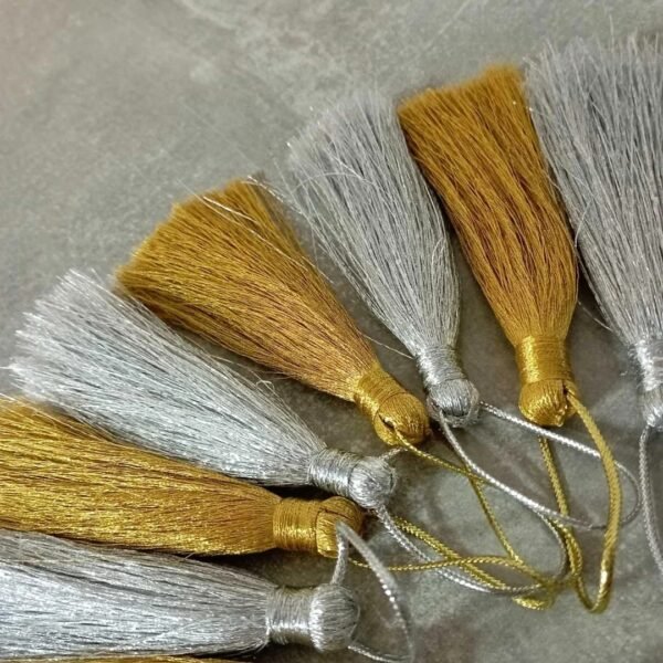 Tassle Gold Silver Mix/12 Pcs Pkt
