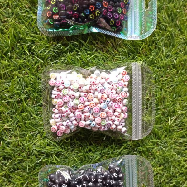 plastic small ABCD and smile beads
