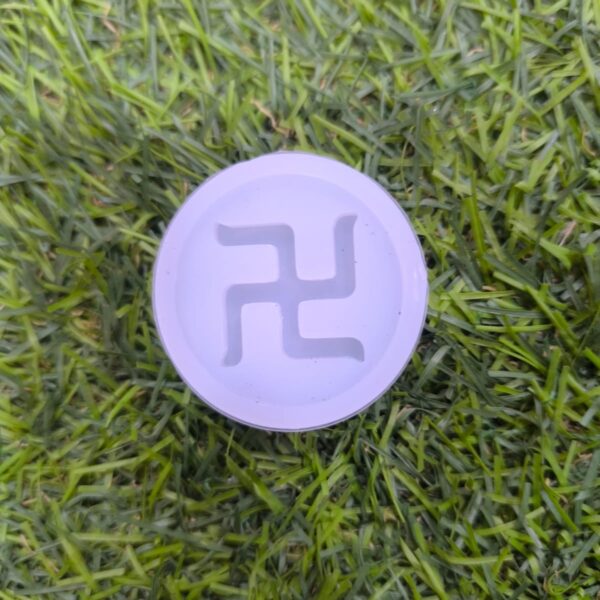 1.5 Inch Swastik Mould  5 mm Depth