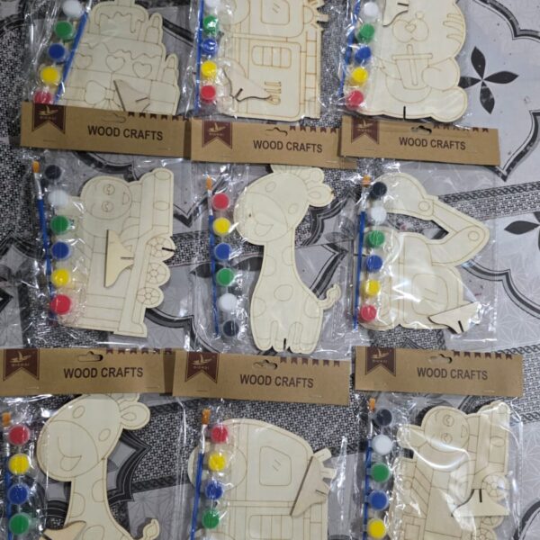 HBR22-52 Wood animal toy kraft kit