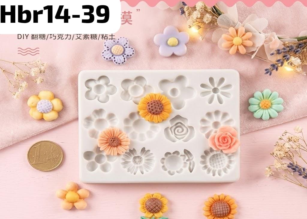 WhatsApp Image 2026-03-10 at 12.38.41 PM (1) HBR 14-39 12 cavity Flower Mould - Image 1